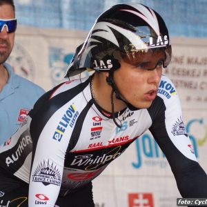 Fotografia 1 z 76