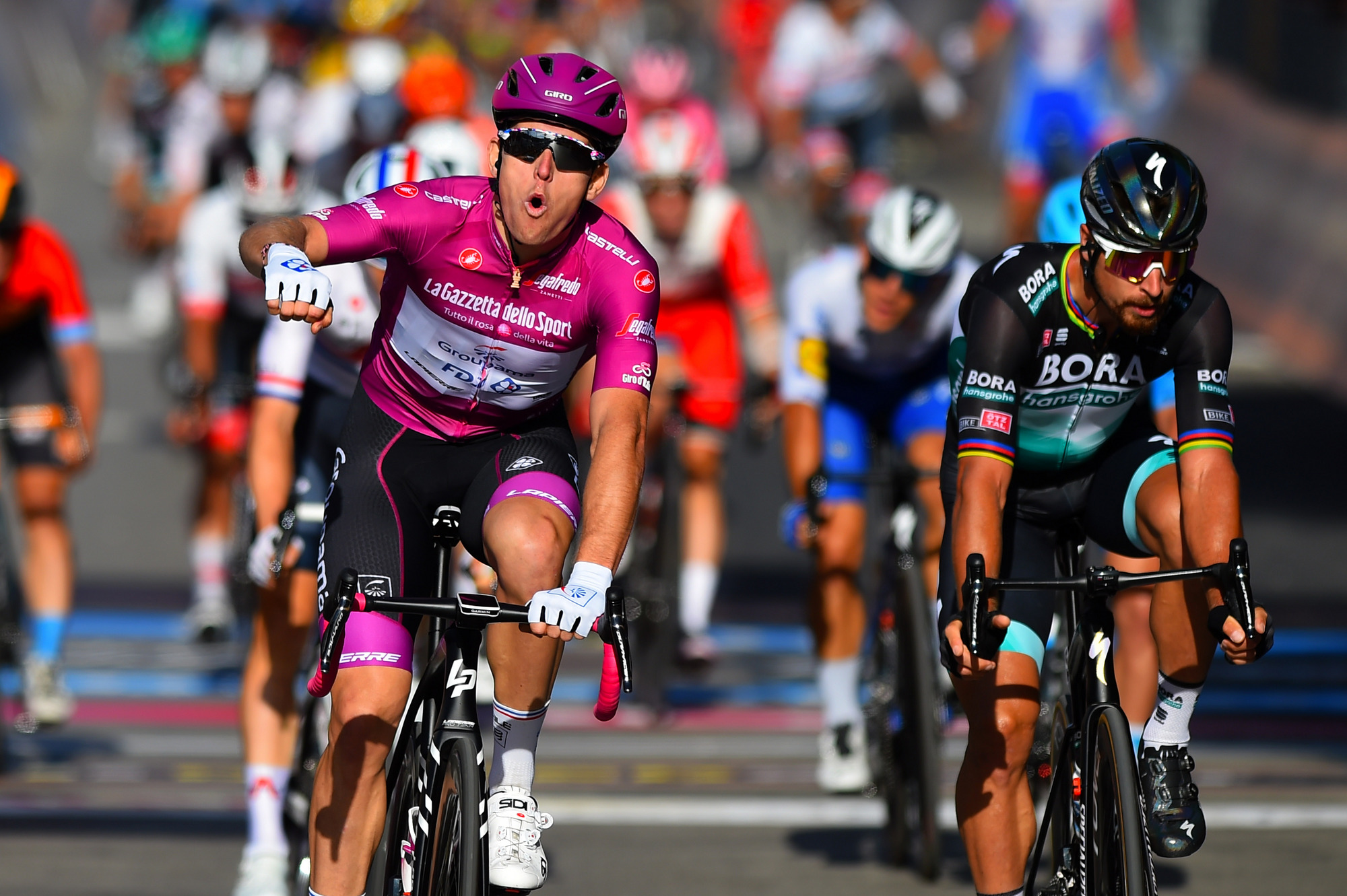 demare 20 giro triumf 2 sagan bohfb