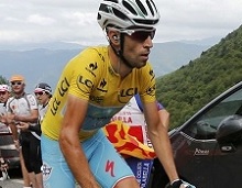 Vincenzo Nibali nibali-vincenzo-etapa-zlty