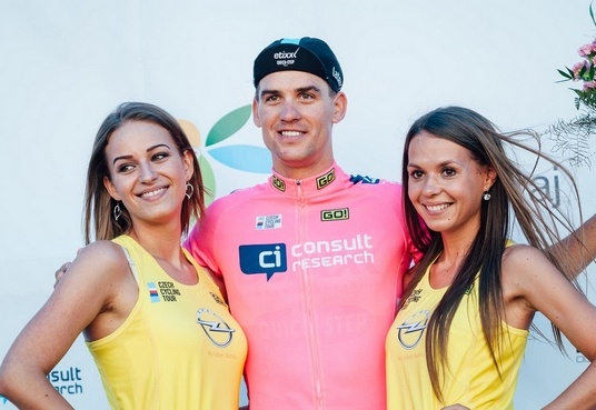Zdeněk Štybar na Czech Cycling Tour (© Jan Brychta) stybar-podium-cct-2015-brychta