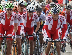 Poľská armáda vedie pelotón polska-repre-v-pretekoch-elite