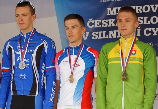 podium-casovka-juniori