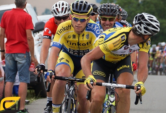 Michael Kolář v pelotóne MSR a ČR v Slavkově 2014 kolar-msr-2014-v-pelotone