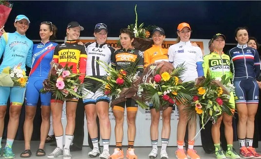 hanesova-livia-repre-podium