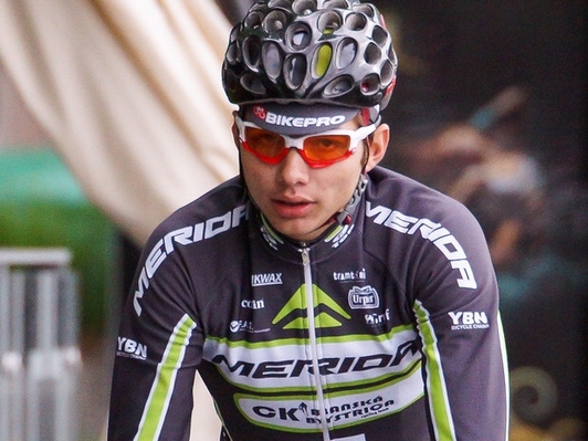 Tomáš Harag na podujatí V4 v Bratislave 2014 (foto: Jaroslav Maliňák, Cycling-Info.sk) harag-tomas-v4-velka