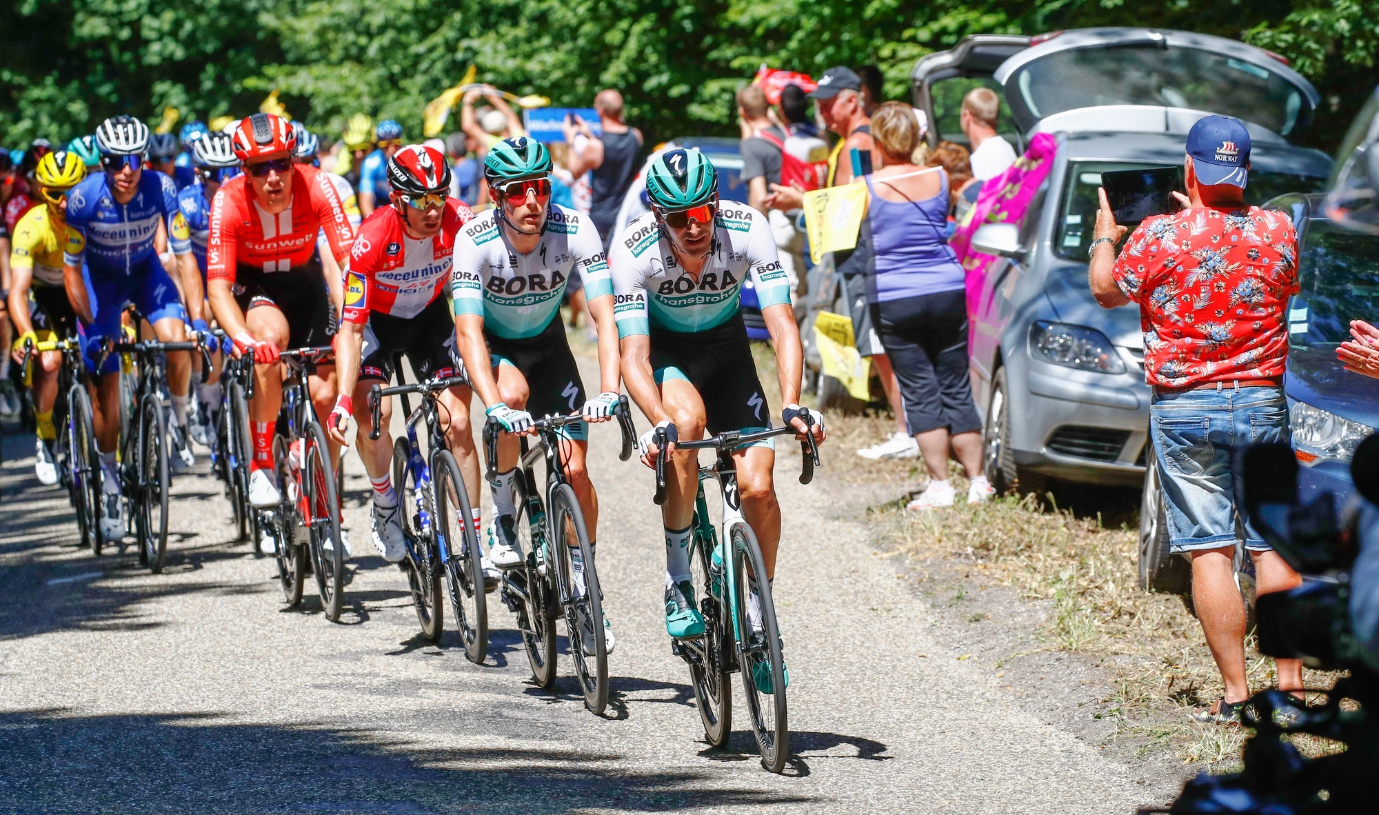 bora 19 tahaju peloton 2 bohfb