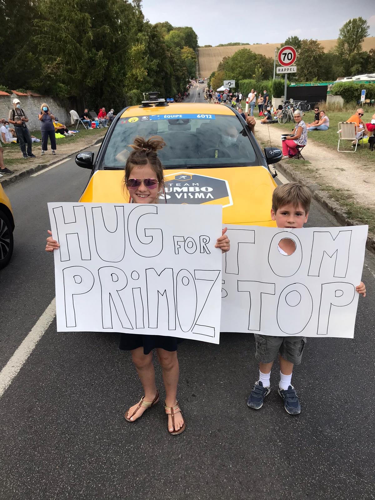 roglic hugs