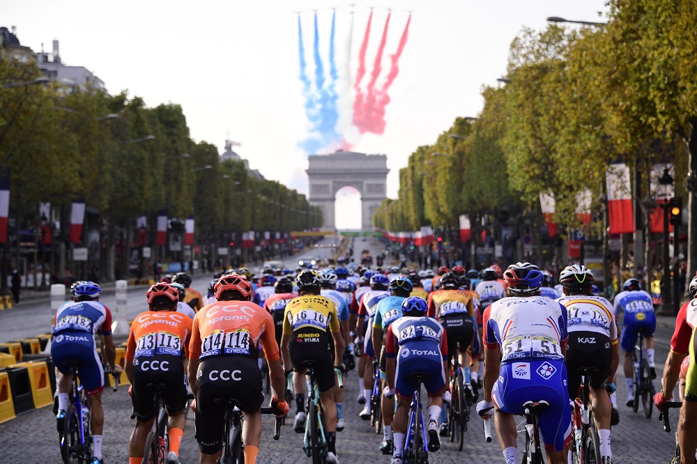 tour pariz