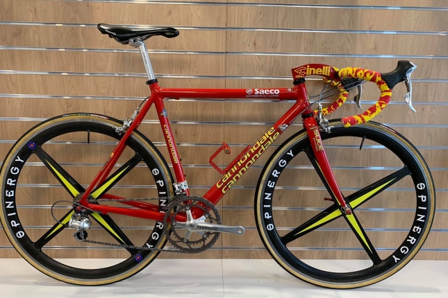 História vývoja pretekárskej techniky: Cannondale Saeco Caad 3 team 1997