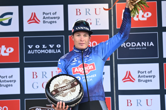 Renewi Tour: O výhre Philipsena pred Kooijom rozhodol fotofiniš, Kubiš bez straty