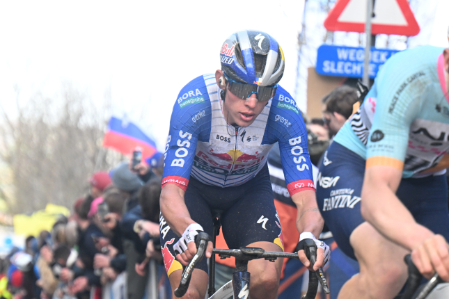 Štyri dni Dunkerque: Pithie z RedBull-Bora ukázal najsilnejší šprint, zdolal Coquarda a Askeyho