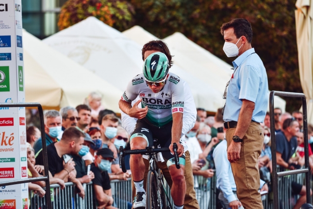 Úvodný prológ na Okolo Slovenska vyhral Groves, najlepší Slovák Peter Sagan na desiatom mieste stratil dve sekundy