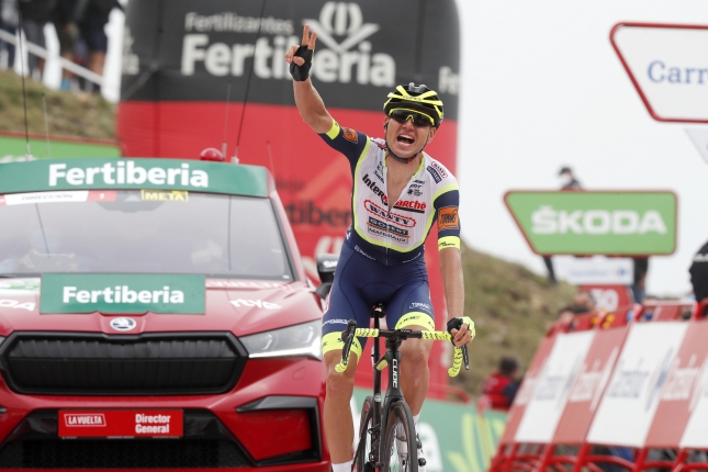 Vuelta: V úniku zvíťazil Taaramäe a ide do červeného dresu, z favoritov najlepší Mas
