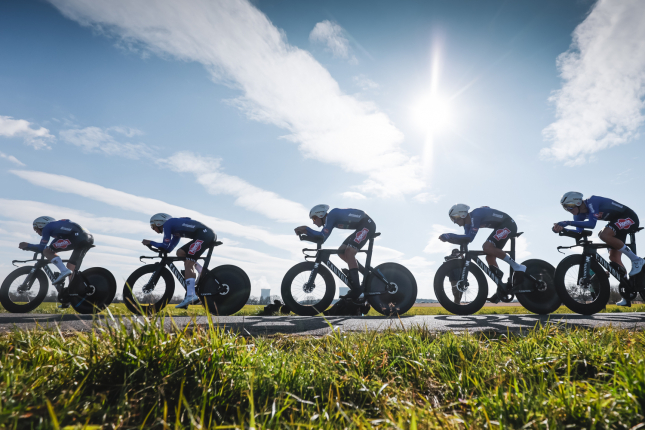 Okolo Slovenska 26. júna odštartuje tímovou časovkou, ktorá sa na naše cesty vráti len piaty raz