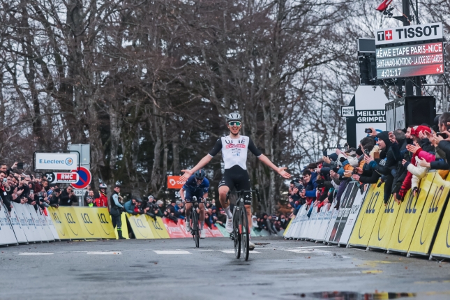 Paríž - Nice: V prvej horskej etape dominoval Pogačar a obliekol si žltý dres, Vingeggard stratil 43 sekúnd