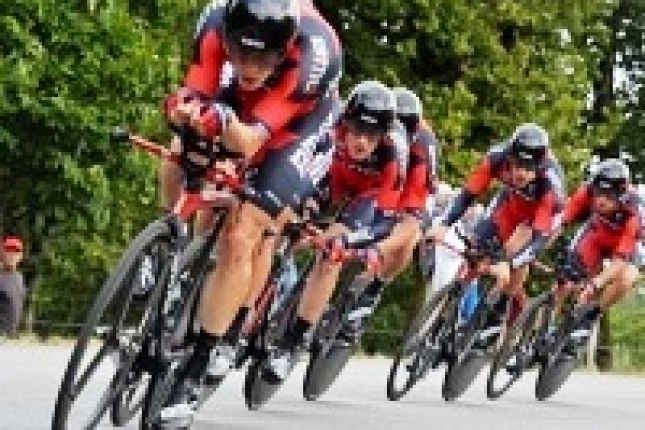 Vuelta: V TTT najlepší majstri sveta, Peter Velits má červený dres!
