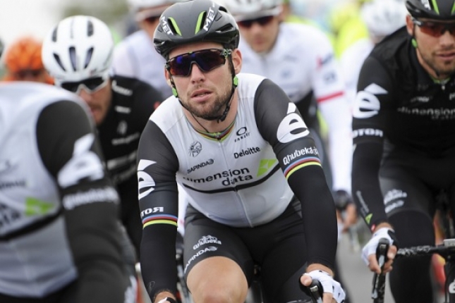 TdF: Tesný šprintérsky súboj tretej etapy vyhral znovu Cavendish, Sagan štvrtý