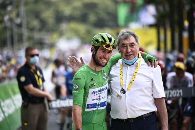 Reakcie: Mohorič sa cítil ako zločinec, Pogačar musel vysvetľovať otázky o bicykli, Merckx sa mýlil, Cavendish ho ešte neprekonal
