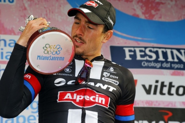 Tinkoff lamentuje nad poslednými kilometrami, Cavovi opäť spadla reťaz