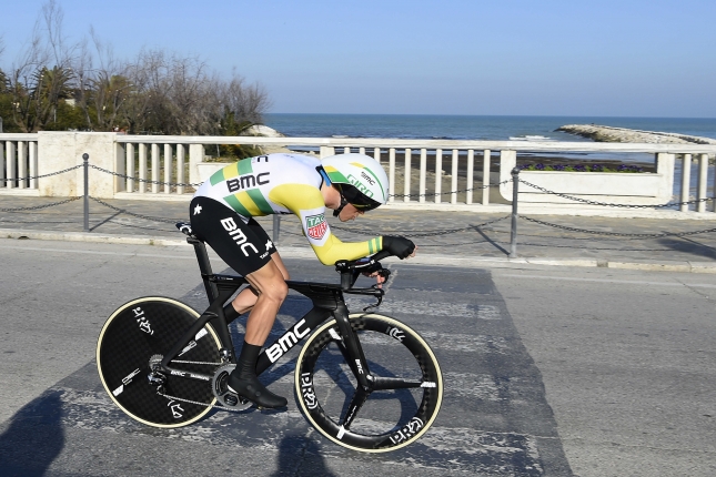 T-A: V krátkej ITT kraľoval Rohan Dennis, celkovým víťazom Nairo Quintana