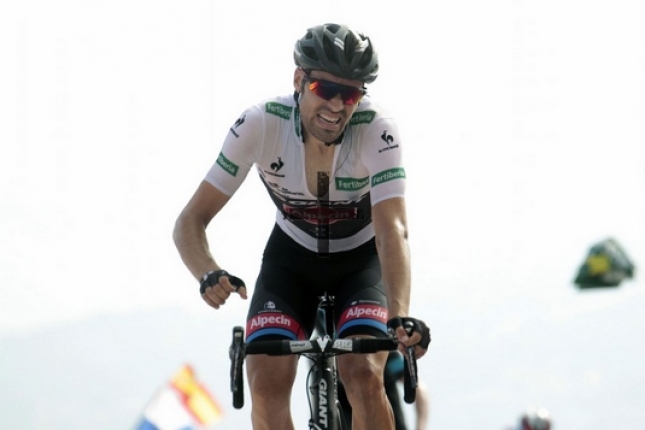 Cháves a Dumoulin si menili červený dres, favoritmi však nie sú