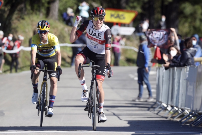 Baskicko: V ďalšom dieli slovinského súboja triumf Pogačara, Roglič drží GC