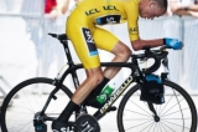 Critérium du Dauphiné sa ešte len začalo a už je Froome v žltom