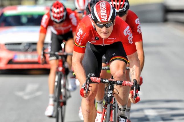 Giro: Záverečnú exhibíciu Lotto-Soudal dokončil tretím triumfom André Greipel a odchádza