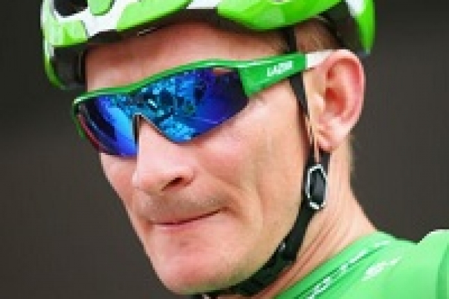 TdF: Šprintérsku etapu ukoristil Greipel, Sagan opäť tesne za ním