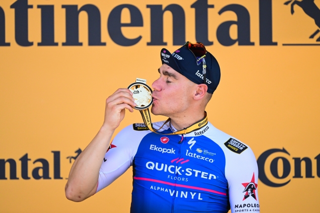 Reakcie po 2. etape Tour: Groenewegen uznal kvality Jakobsena, Lefevere sa dušoval, že je starý, ale nie hlúpy
