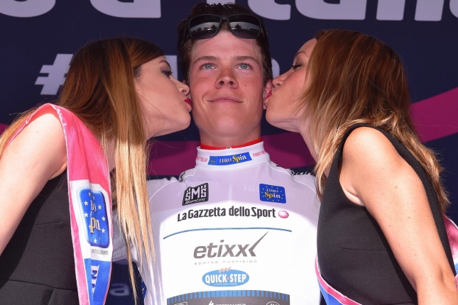 Giro: Ciccone vyhral etapu po úniku, favoriti finišovali pri sebe, novým lídrom Jungels