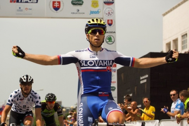 Okolo Slovenska: Špurt v Bratislave vyhral Kolář, Kováč bol druhý