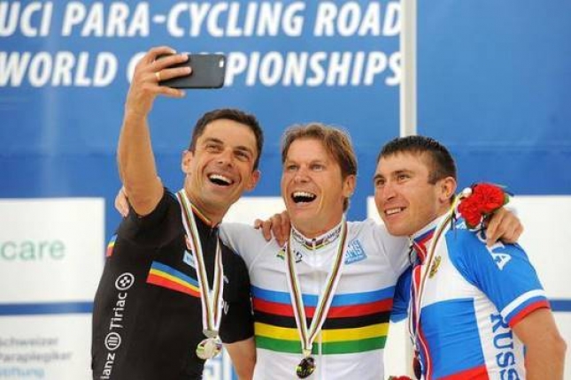 Patrik Kuril sa stal majstrom sveta v cestnej paracyklistike