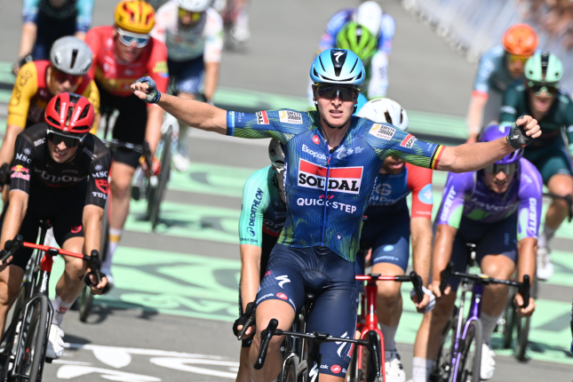 Eneco Tour: V poslednej etape druhé víťazstvo Merliera, Campenaerts s celkovým triumfom, Kubiš 6. v etape a 12. celkovo