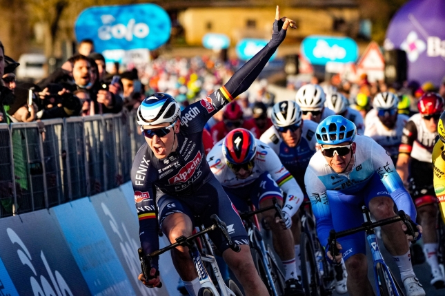 Tirreno - Adriatico: V hromadnom dojazde sa presadil Tim Merlier, Peter Sagan skončil štvrtý 