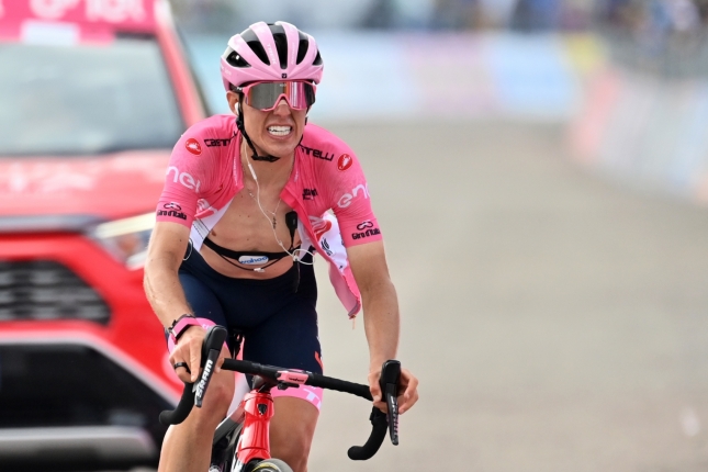 Giro špeciál: Giro sa rozbehlo naplno, Yatesov sen sa ale rozplynul (podcast)
