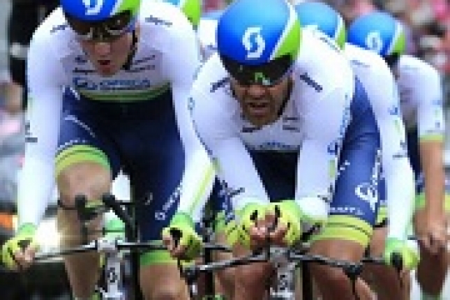 Orica v tesnom závere porazila BMC a OPQS
