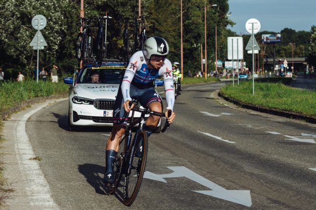 Coppi e Bartali: Schmid vyhral preteky, Cavagna časovku a ich kolega Svrček zvládol ITT výborne
