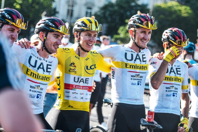 Reakcie po TDF: Pogačar ťažko hľadal slová, pre Thomasa šlo o najťažšiu Tour a Denk hovoril o úspechu