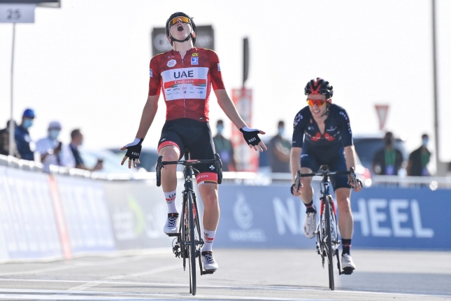 Pogačar už rozdáva rany v Emirátoch, v Európe štartujú klasiky (podcast)