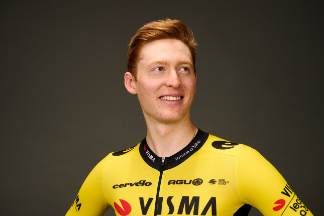 DDV: Pád odstavil Pedersena, Stuyvena i Van Aerta, ktorý si zlomil kľúčnu kosť. Jorgenson využil svoju šancu