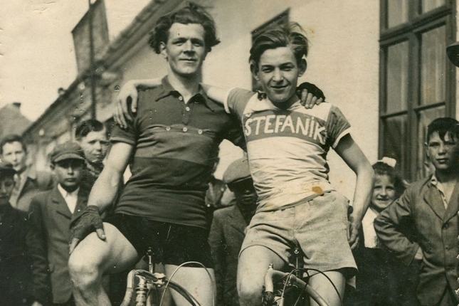 Okolo Slovenska 1942: Keď zúrila vojna a Tour de France sa nejazdila