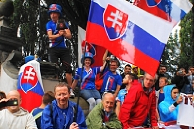 Koľko kilometrov odjazdili Slováci? Skokanmi Juraj Sagan a Ján Chalupčík