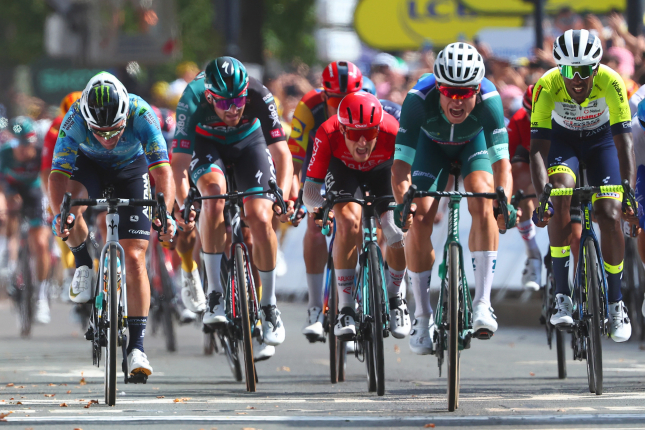 Reakcie po 3. triumfe Philipsena: Cavendish prišiel o výhru pre problémy s prevodom, Intermarché kritizovalo víťaza