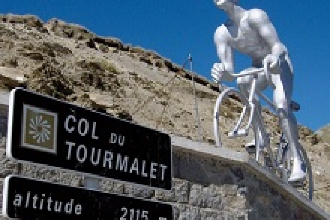 Tour de France bude ťažká každý deň, nemusia rozhodnúť len kopce