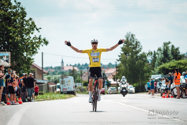 SP: Marek Čanecký ovládol etapové preteky Trnava Tour medzi mužmi, u žien zvíťazila Terézia Ciriaková