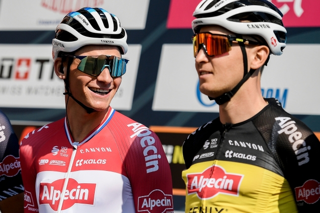 V Jumbo-Visma vedie hviezdy Addy Engels, MVDP má maximálny komfort v Alpecine