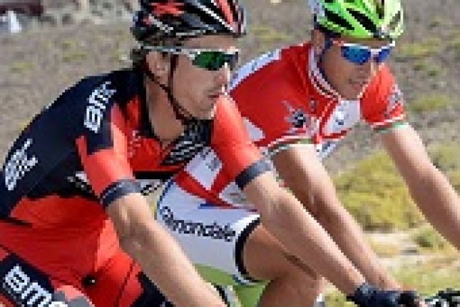 Sagan sa stal na pretekoch hlavným súperom, Velits zapasoval do BMC