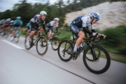 Eschborn - Frankfurt: V hromadnom šprinte zvíťazil Jasper Philipsen, porazil Johna Degenkolba